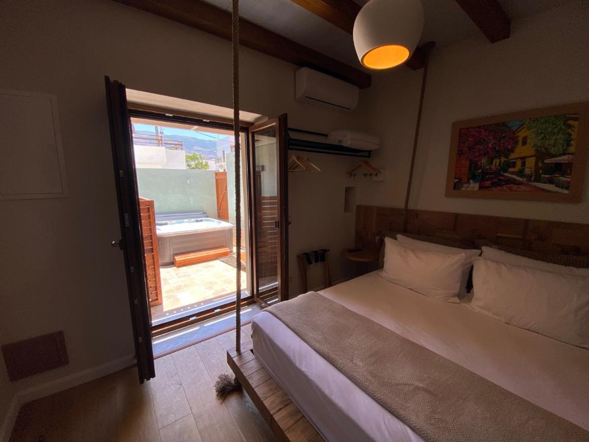 Andros 4 All Seasons Villas & Suites Ormos  Exterior photo