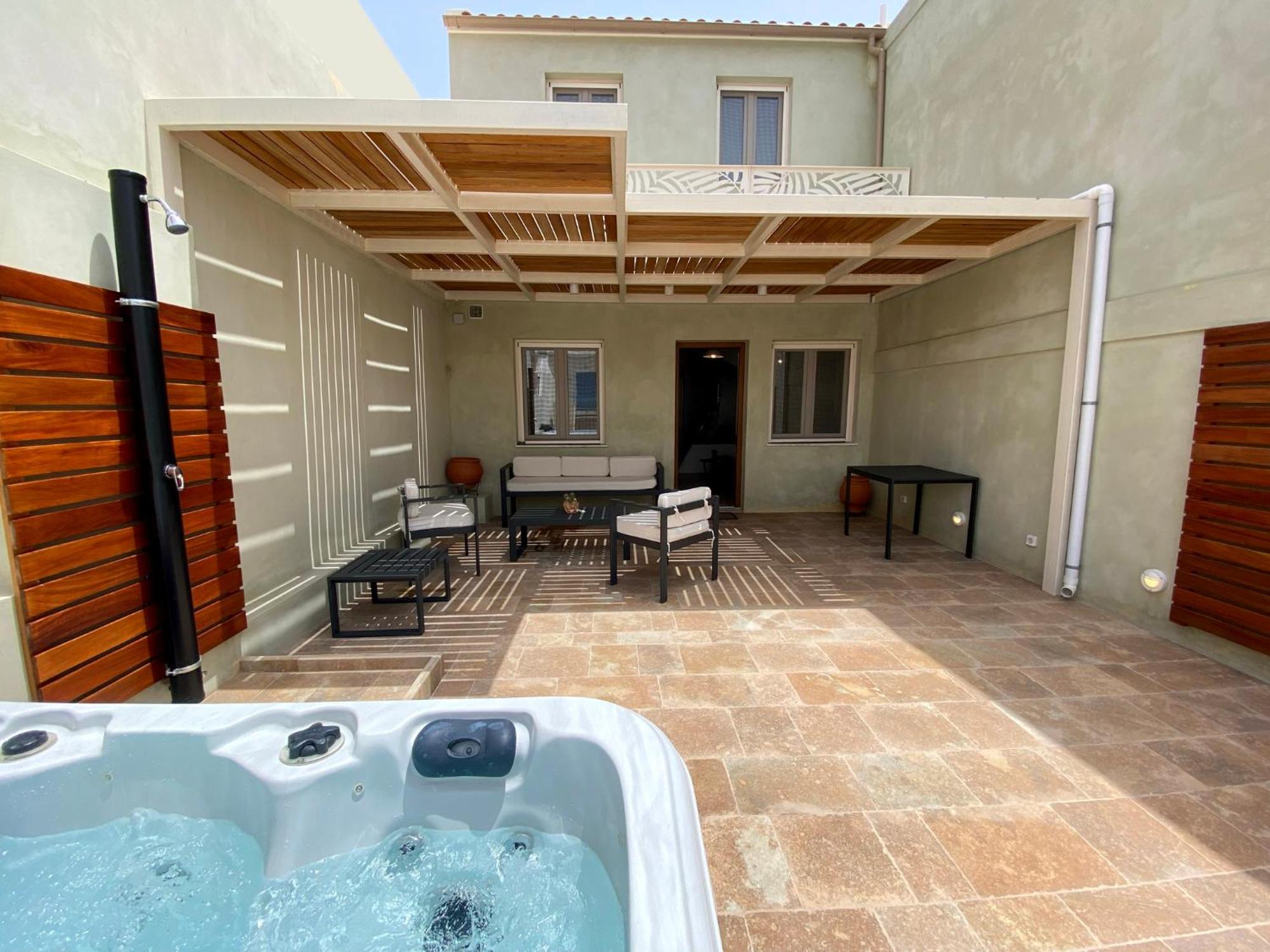 Andros 4 All Seasons Villas & Suites Ormos  Exterior photo