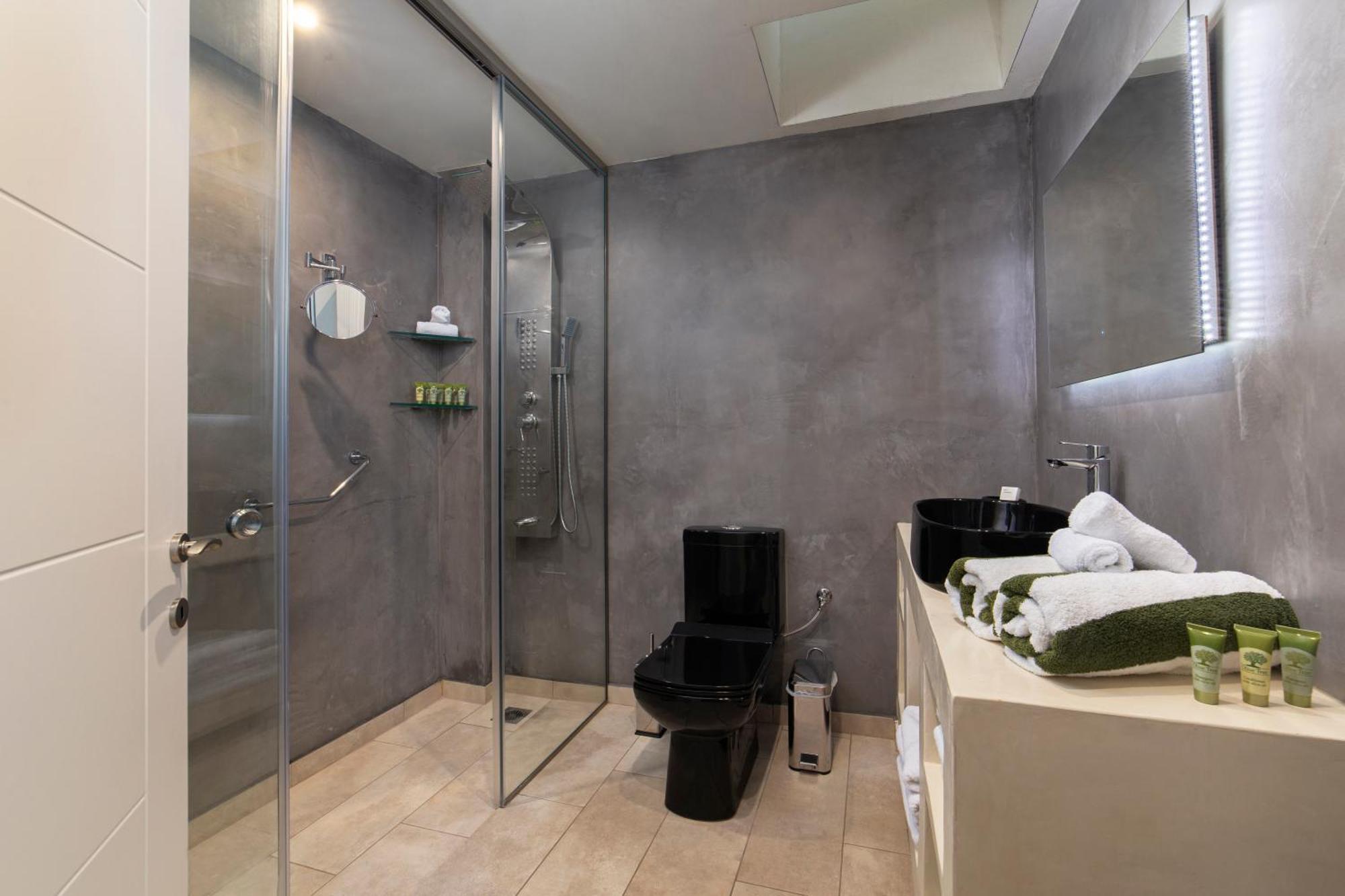Andros 4 All Seasons Villas & Suites Ormos  Exterior photo