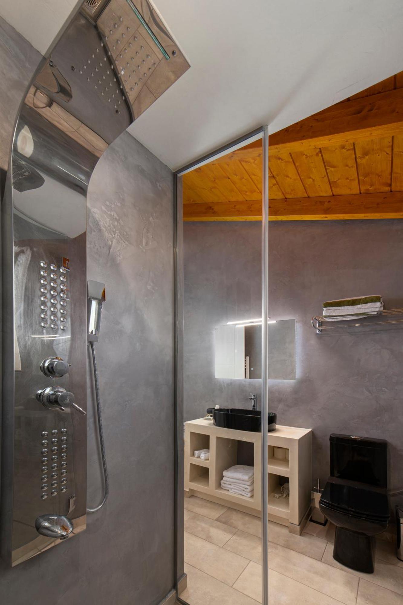 Andros 4 All Seasons Villas & Suites Ormos  Exterior photo