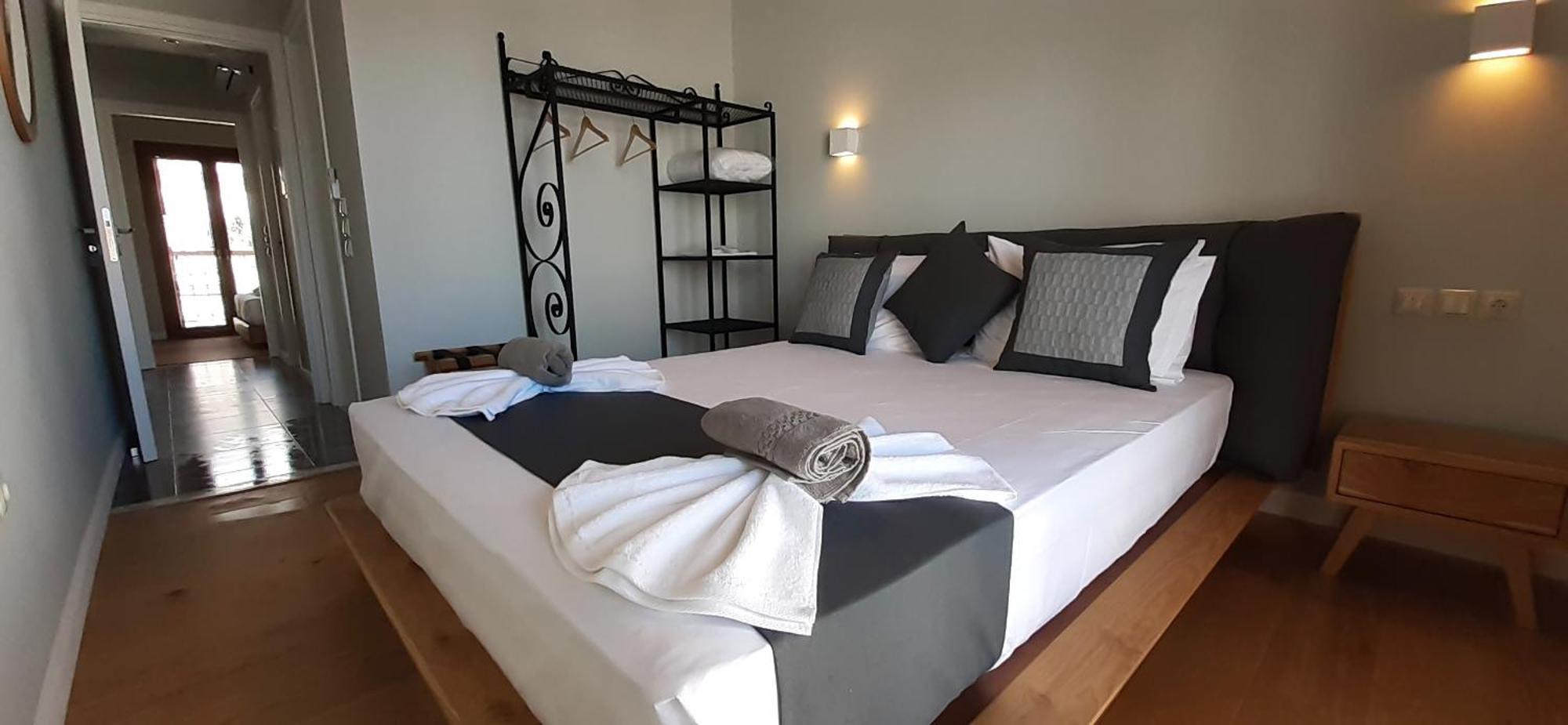 Andros 4 All Seasons Villas & Suites Ormos  Room photo